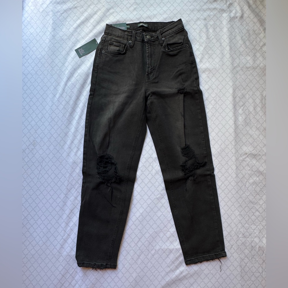 Wild Fable |  Super High-Rise Tapered Jeans | Different sizes (0,2,4)